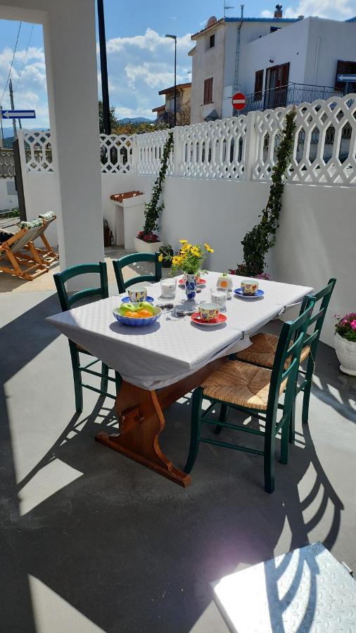 Zose - Casa Al Mare Apartman Cala Gonone Kültér fotó